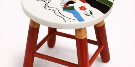 Família Palestina - Banquinho Decorativo Pintado à Mão