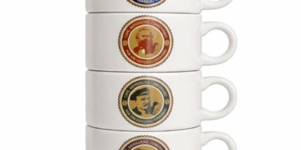 Revolucionários “Café, Revolução, Comunismo” - Kit de Xícaras de Café com Suporte 