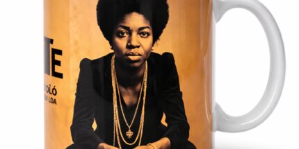 Nina Simone - Caneca de Cerâmica 325ml